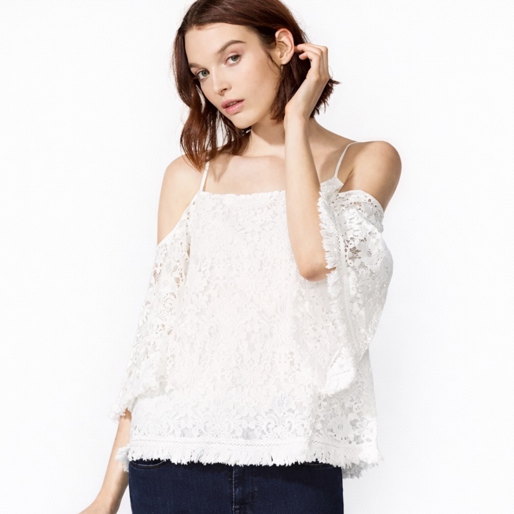 Bailey 44 White Lace Cold Shoulder Boho Cottagecore Top Fringe Hem Size M
